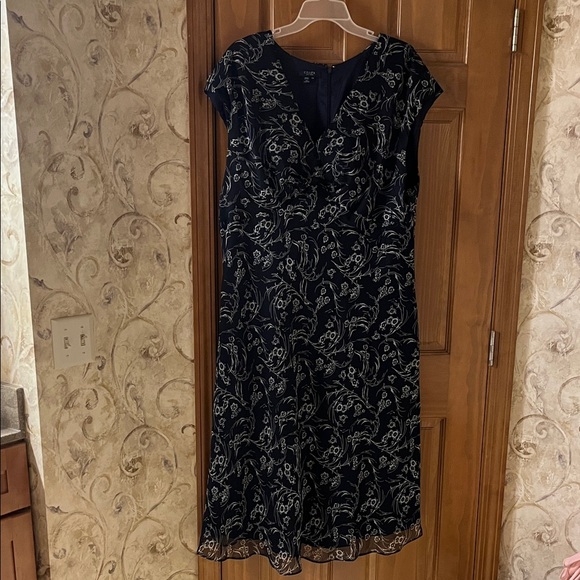 Chaps Navy and White Floral Midi Dress - Picture 1 of 5